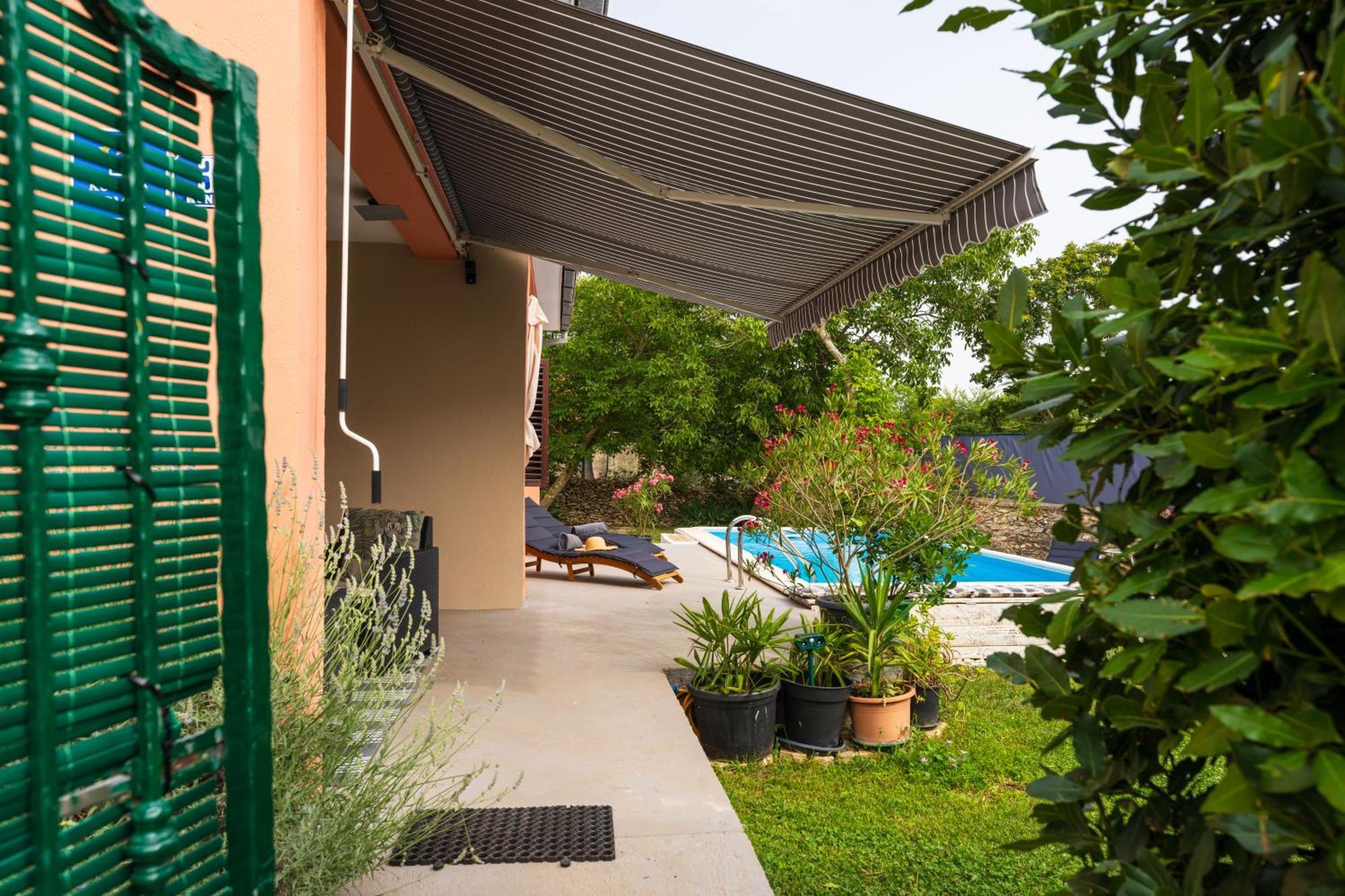 Kistanje Ferienhaus Jadranka מראה חיצוני תמונה